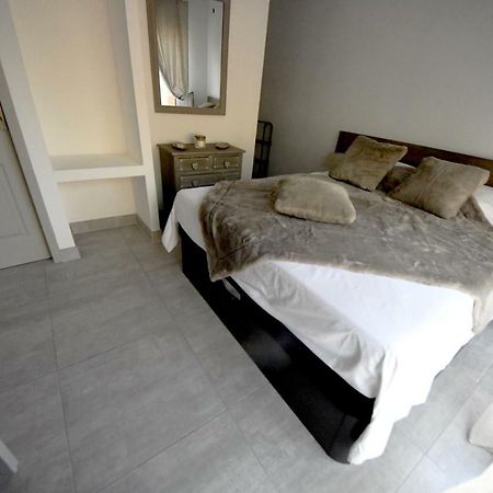 Chambres D'Hotes Des Huppes 尼姆 外观 照片